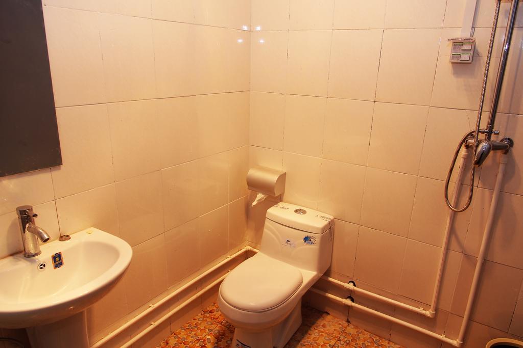 798 International Youth Hostel Τζινάν Δωμάτιο φωτογραφία